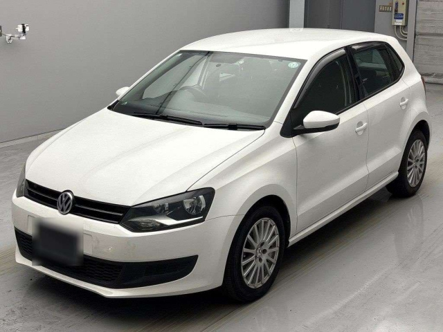 VOLKSWAGEN POLO 2011