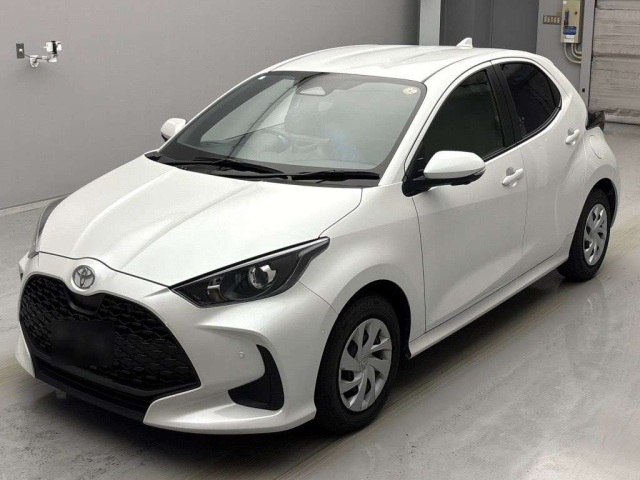 TOYOTA YARIS 2024