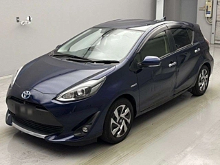 TOYOTA AQUA 2020