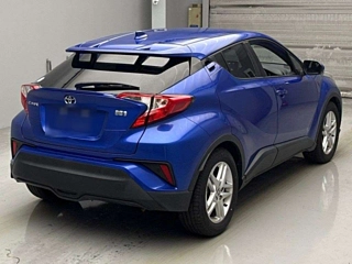 TOYOTA C-HR 2021