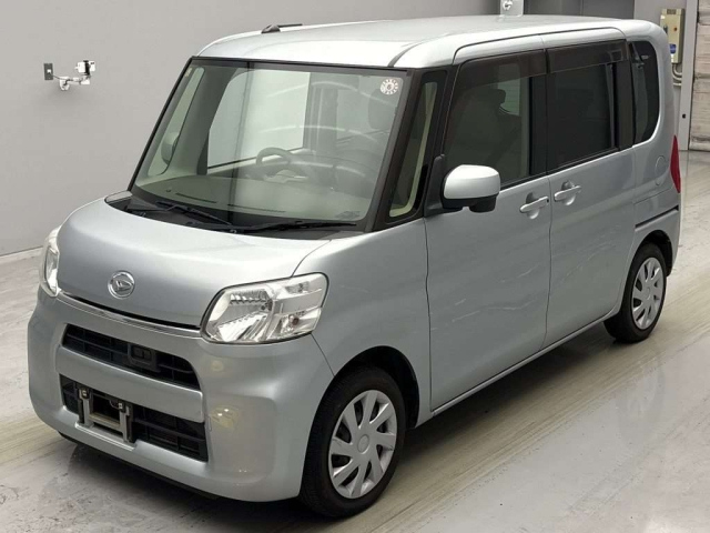 DAIHATSU TANTO 2014