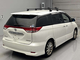 TOYOTA ESTIMA 2011