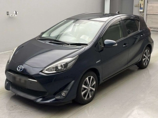 TOYOTA AQUA 2018