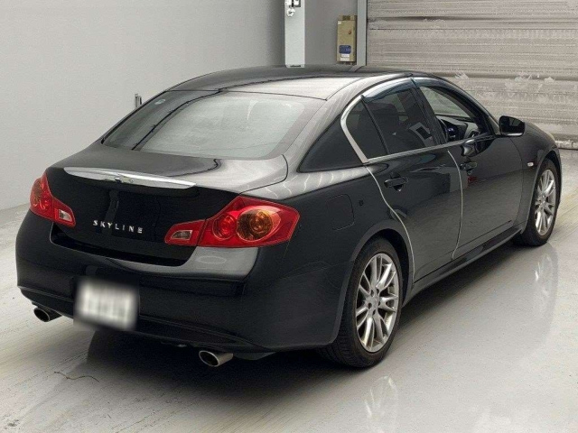 NISSAN SKYLINE 2011