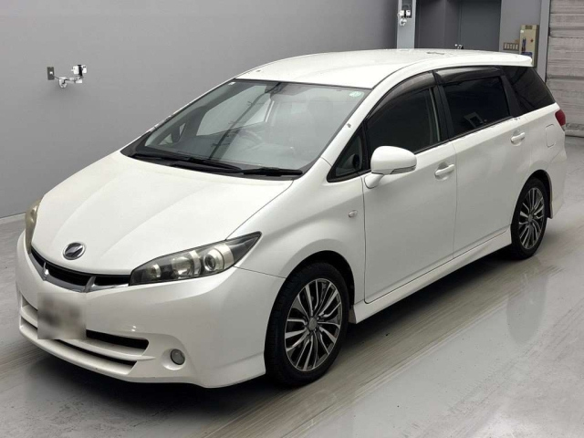 TOYOTA WISH 2009