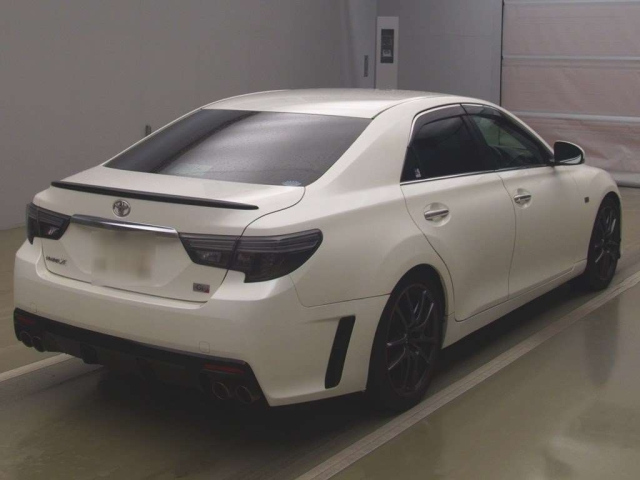 TOYOTA MARK X 2012