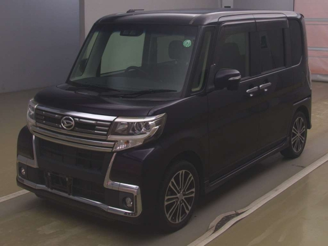 DAIHATSU TANTO 2017