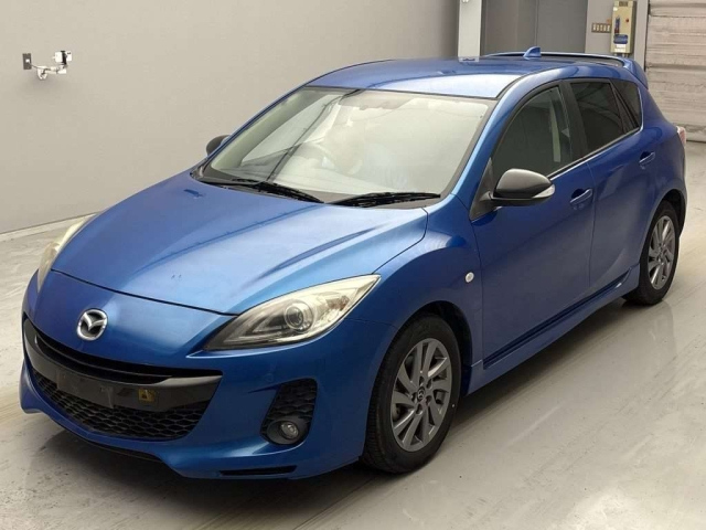 MAZDA AXELA 2013