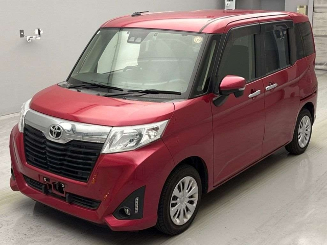 TOYOTA ROOMY 2019