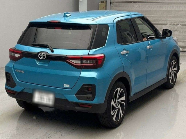 TOYOTA RAIZE 2023