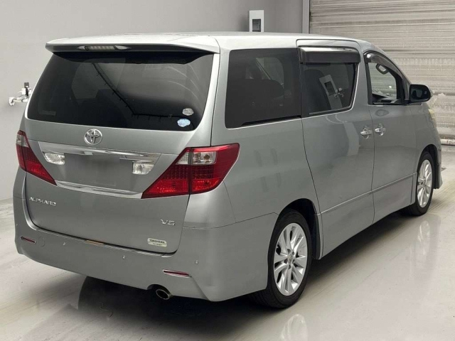 TOYOTA ALPHARD 2008