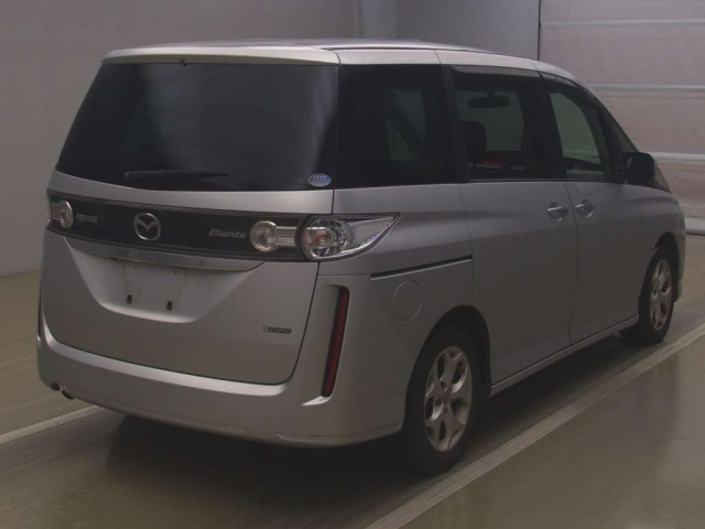 MAZDA BIANTE 2011
