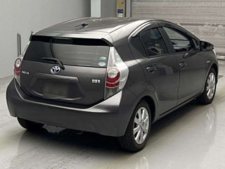 TOYOTA AQUA 2014