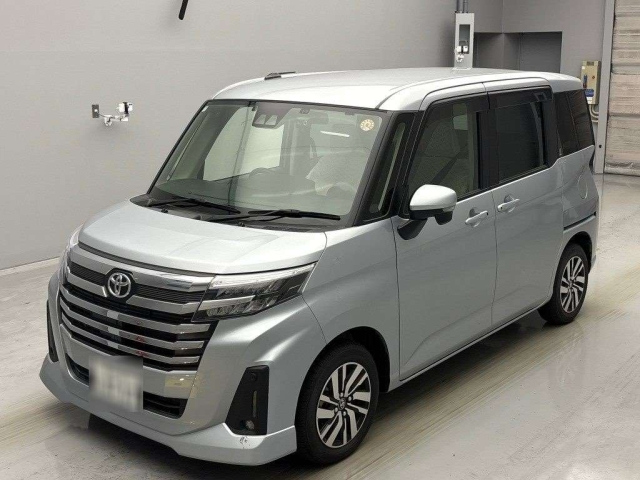TOYOTA ROOMY 2022