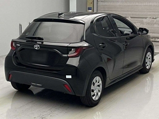 TOYOTA YARIS 2021