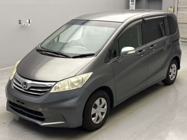 HONDA FREED 2012