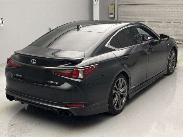 LEXUS ES 2020