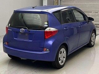 TOYOTA RACTIS 2011