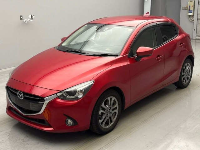 MAZDA DEMIO 2017