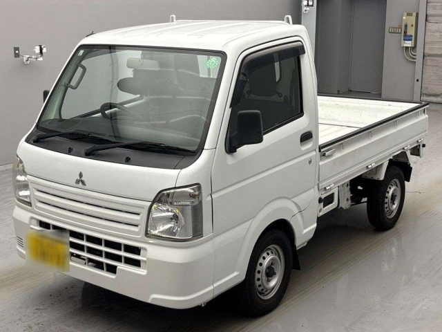 MITSUBISHI MINICAB TRUCK 2014