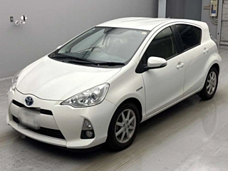 TOYOTA AQUA 2012