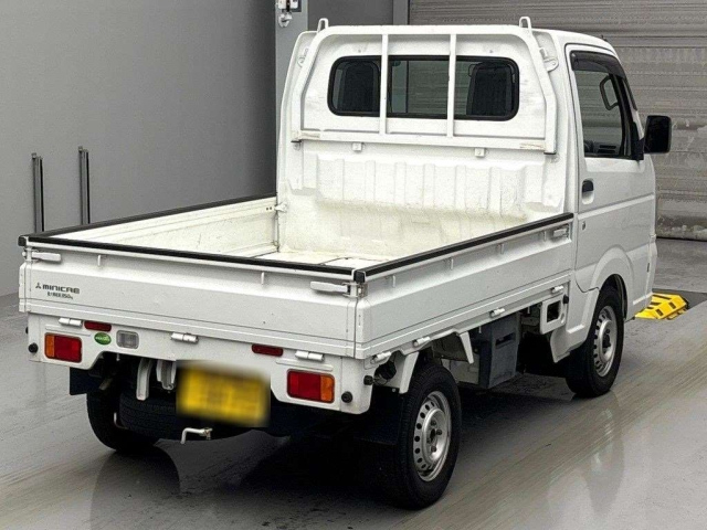MITSUBISHI MINICAB TRUCK 2014