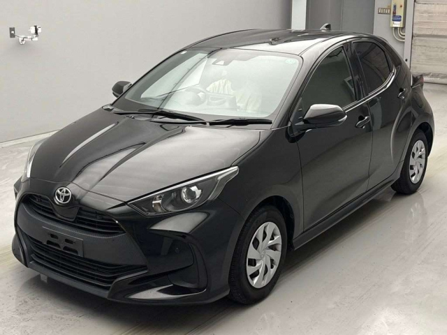 TOYOTA YARIS 2021