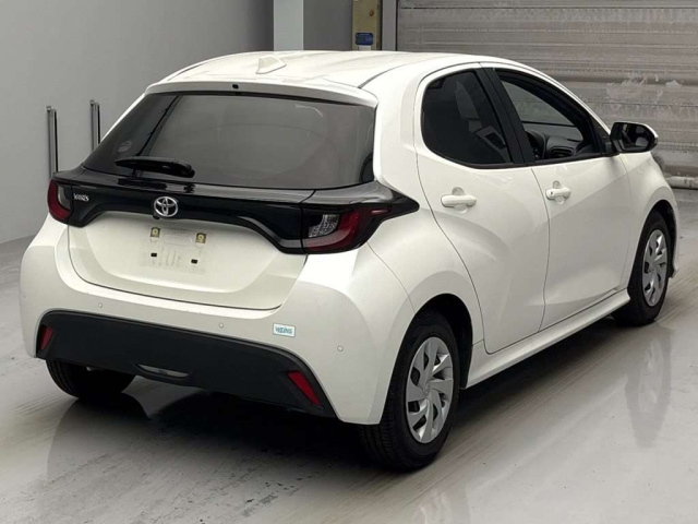 TOYOTA YARIS 2021