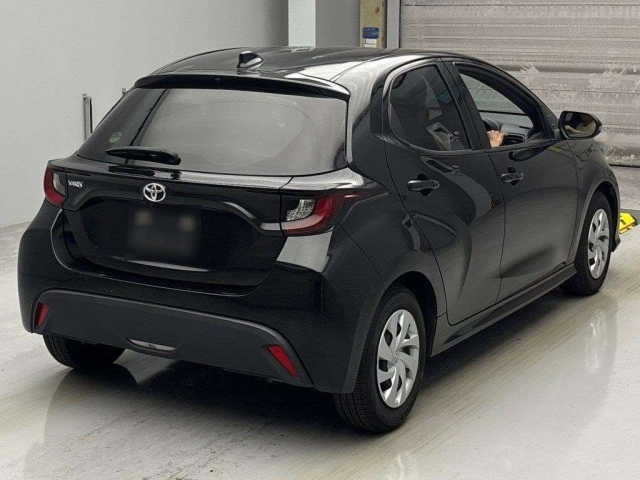 TOYOTA YARIS 2021