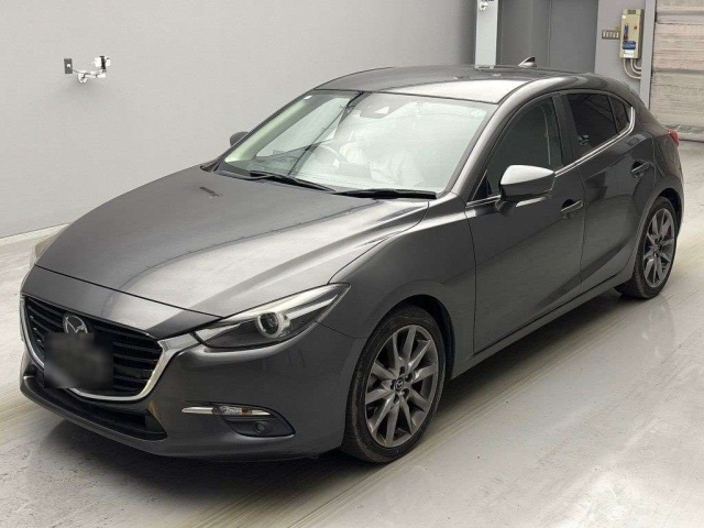 MAZDA AXELA 2016