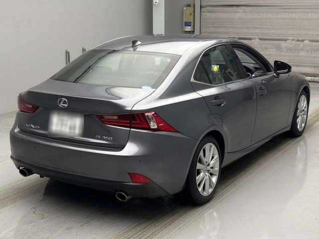 LEXUS IS 2016