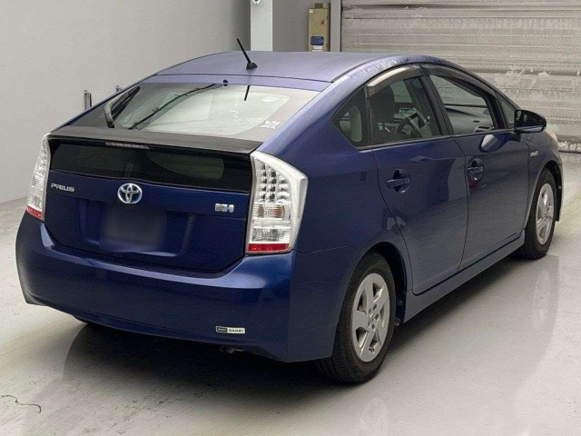 TOYOTA PRIUS 2010