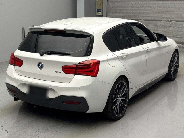 BMW 1 SERIES 2015