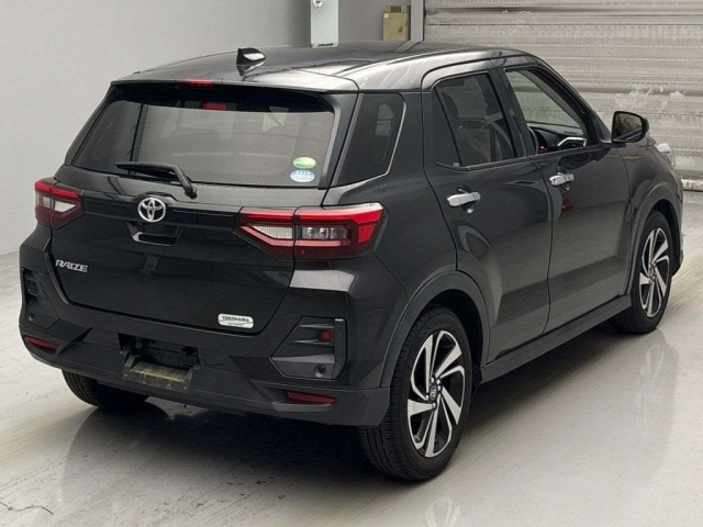 TOYOTA RAIZE 2021