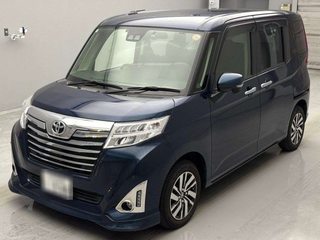 TOYOTA ROOMY 2020