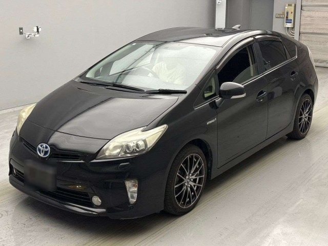 TOYOTA PRIUS 2012