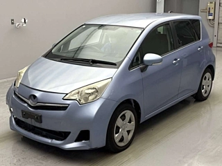 TOYOTA RACTIS 2013