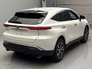 TOYOTA HARRIER 2020
