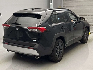 TOYOTA RAV4 2023