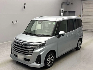 TOYOTA ROOMY 2021