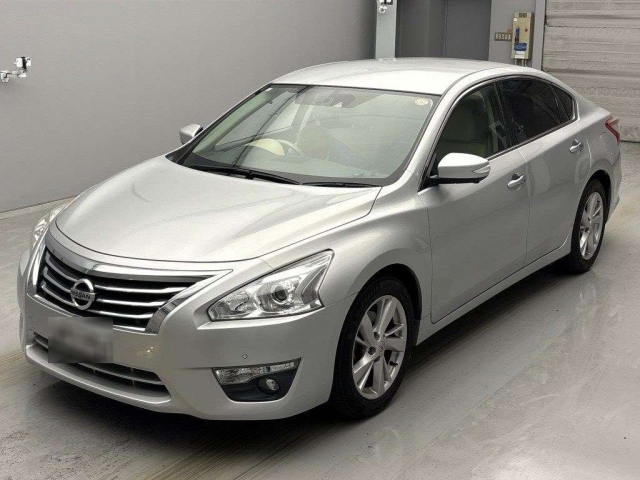 NISSAN TEANA 2017
