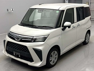 TOYOTA ROOMY 2022
