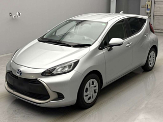 TOYOTA AQUA 2022