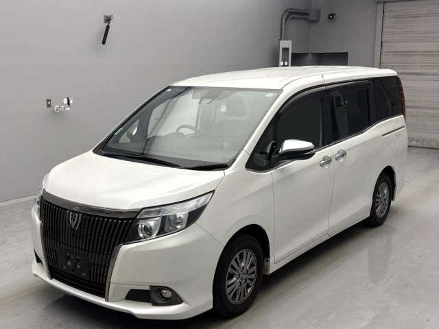 TOYOTA ESQUIRE 2016