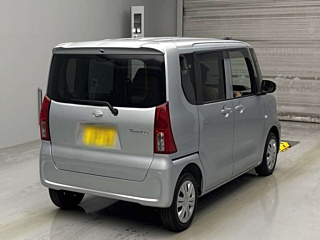 DAIHATSU TANTO 2024