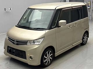 NISSAN ROOX 2012