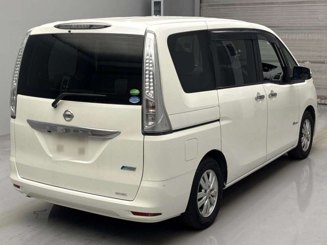 NISSAN SERENA 2012