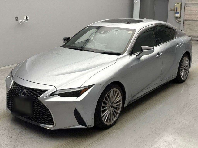 LEXUS IS 2022