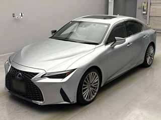 LEXUS IS 2022
