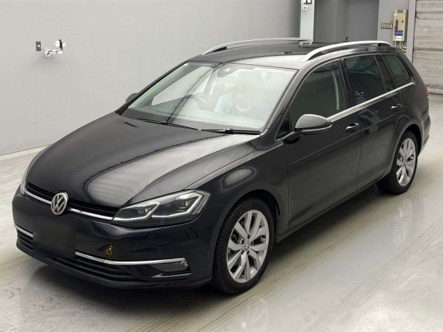 VOLKSWAGEN GOLF VARIANT 2018
